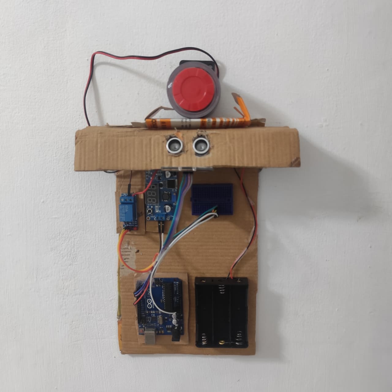 Cover for Sistem Keamanan Warung Anti-Maling Berbasis Arduino (Low Cost)